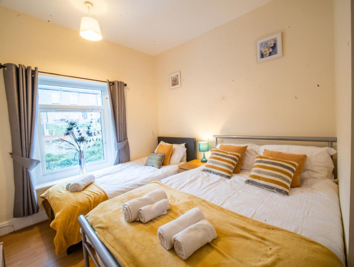 West Lea House Hotel เชสเตอร์ฟิลด์ ภายนอก รูปภาพ